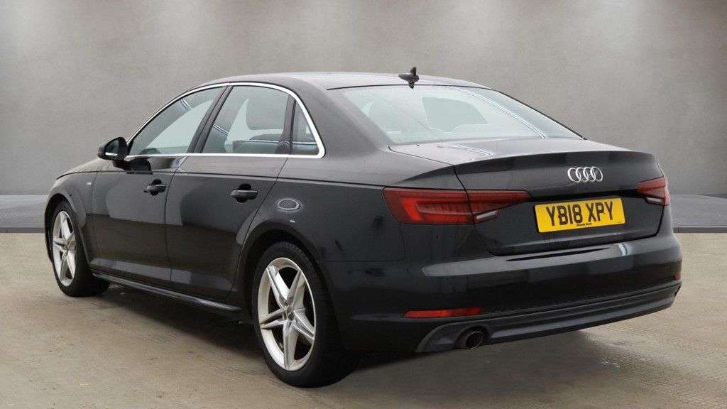2018 AUDI A4 2018 AUDI A4
