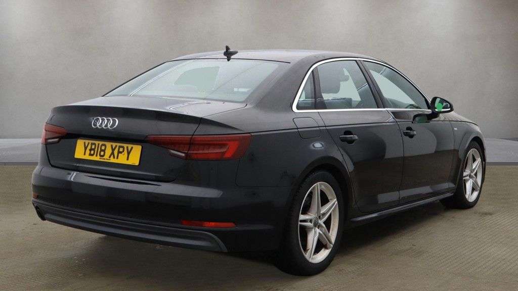 2018 AUDI A4 2018 AUDI A4