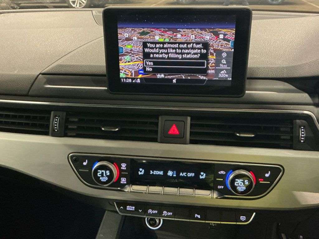 A 2018 AUDI A4 1.4 TFSI S line Saloon 4dr Petrol Manual Euro 6 (s/s) (150 ps) HEATED SEATS A 2018 AUDI A4 1.4 TFSI S line Saloon 4dr Petrol Manual Euro 6 (s/s) (150 ps) HEATED SEATS