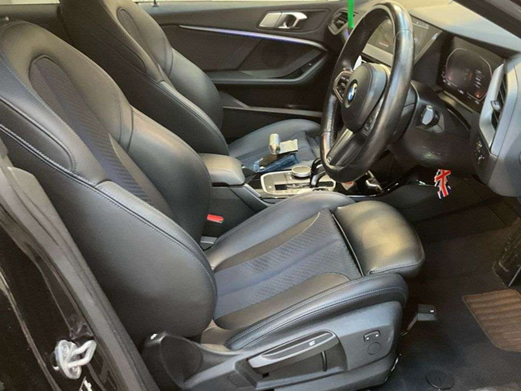 A 2021 BMW 2 SERIES GRAN COUPE 1.5 218i M Sport Saloon 4dr Petrol DCT Euro 6 (s/s) (136 ps) A 2021 BMW 2 SERIES GRAN COUPE 1.5 218i M Sport Saloon 4dr Petrol DCT Euro 6 (s/s) (136 ps)