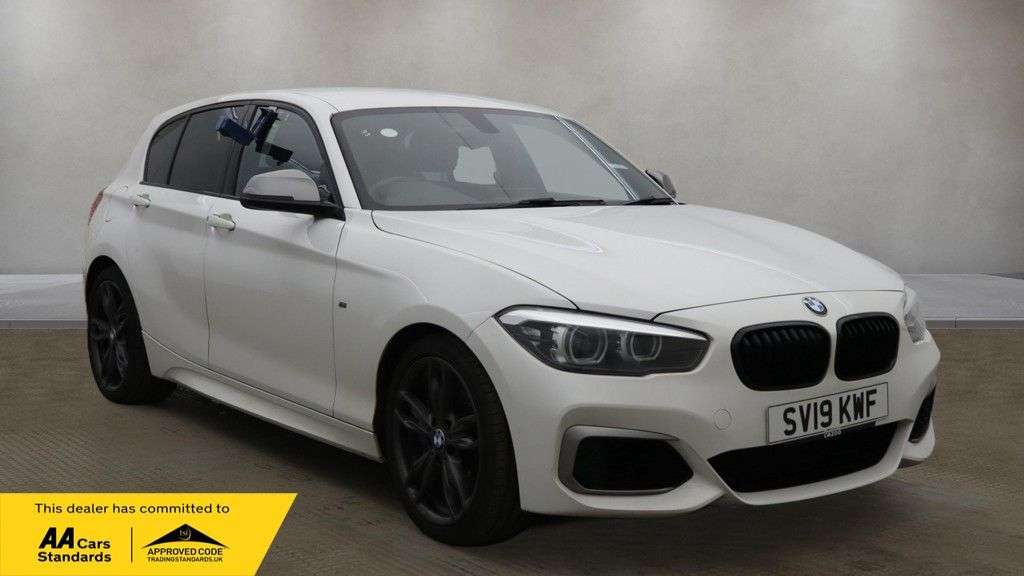 A 2019 BMW 1 SERIES 3.0 M140i GPF Shadow Edition Hatchback 5dr Petrol Auto Euro 6 (s/s) (340 ps A 2019 BMW 1 SERIES 3.0 M140i GPF Shadow Edition Hatchback 5dr Petrol Auto Euro 6 (s/s) (340 ps