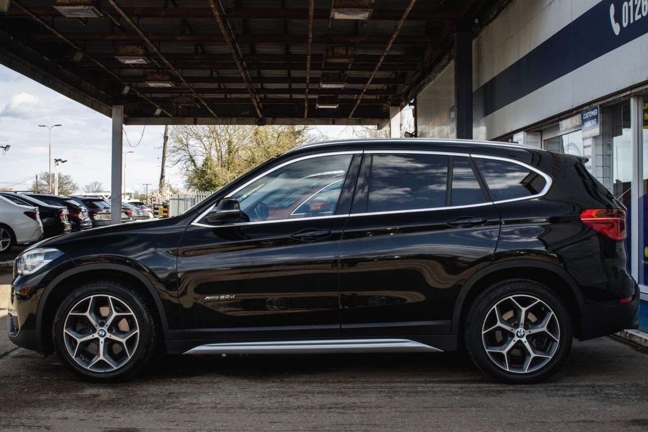 A 2017 BMW X1 2.0 20d xLine SUV 5dr Diesel Auto xDrive Euro 6 (s/s) (190 ps) LIGHT PACK / A 2017 BMW X1 2.0 20d xLine SUV 5dr Diesel Auto xDrive Euro 6 (s/s) (190 ps) LIGHT PACK /