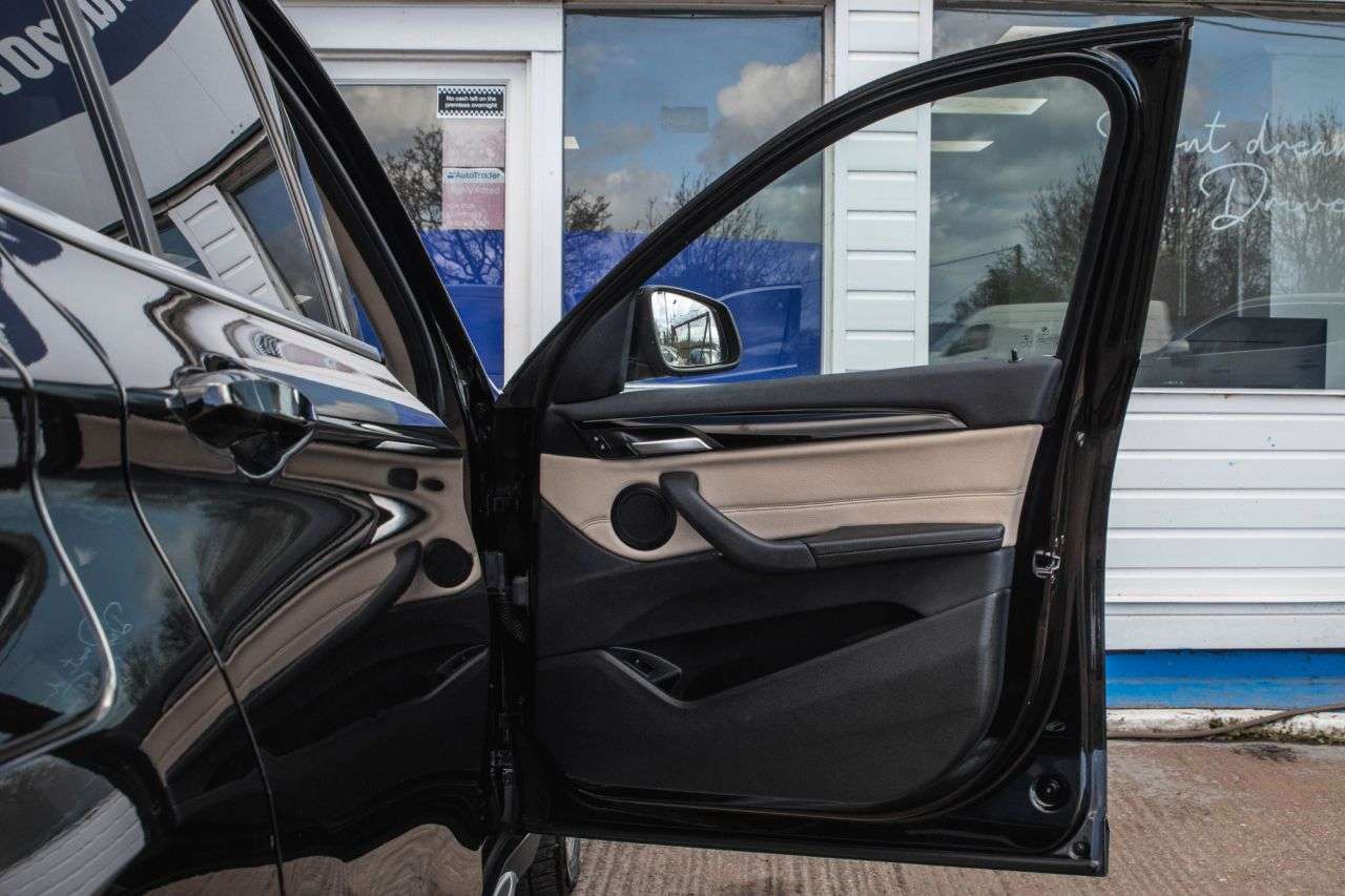 2017 BMW X1 2017 BMW X1