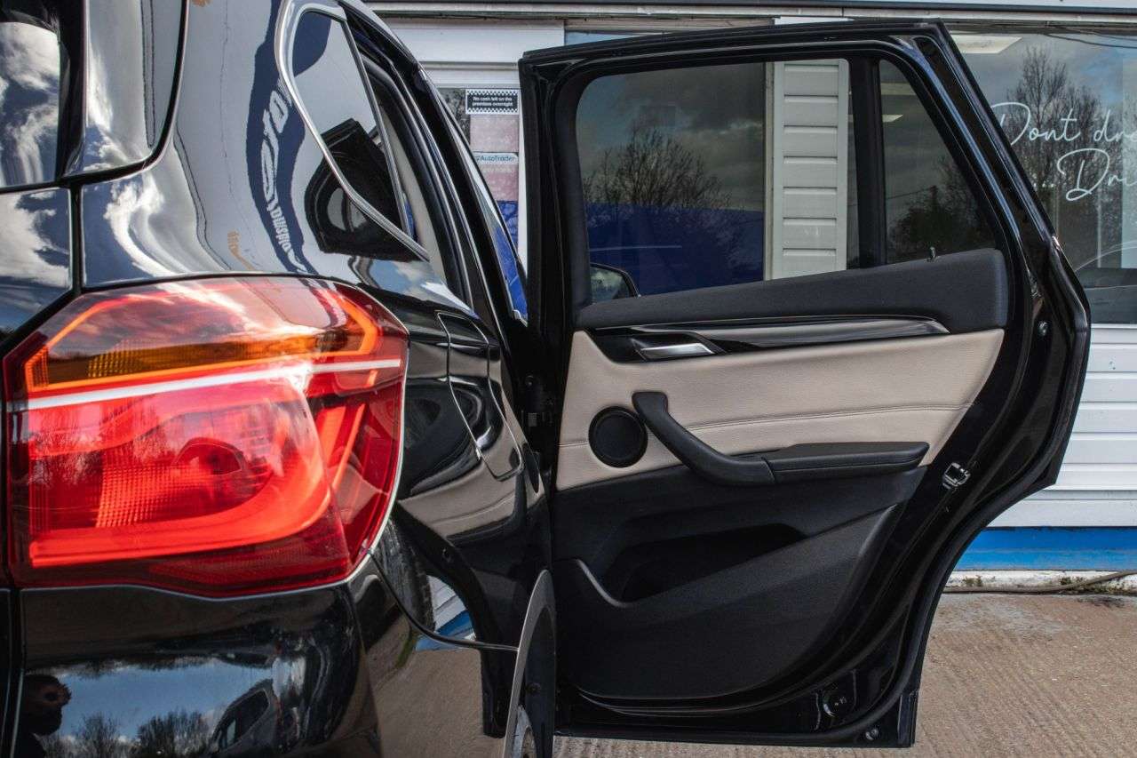 2017 BMW X1 2017 BMW X1