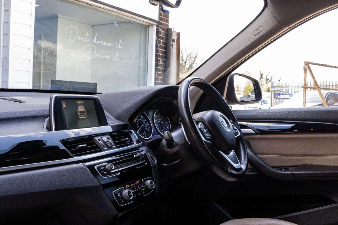 2017 BMW X1 2017 BMW X1