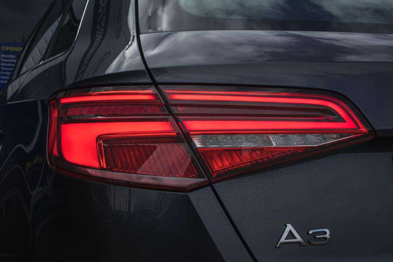 2017 AUDI A3 2017 AUDI A3