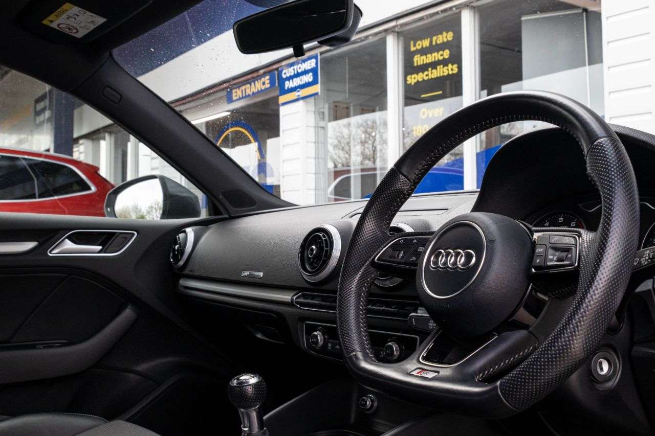 2017 AUDI A3 2017 AUDI A3