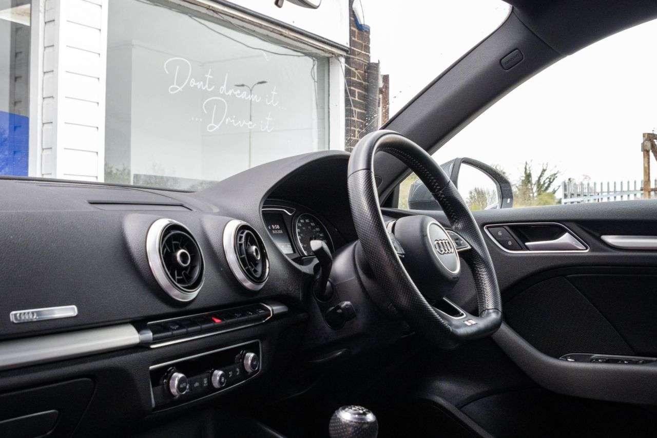 2017 AUDI A3 2017 AUDI A3