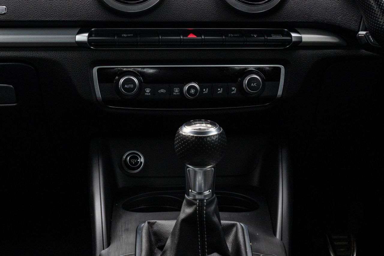 2017 AUDI A3 2017 AUDI A3