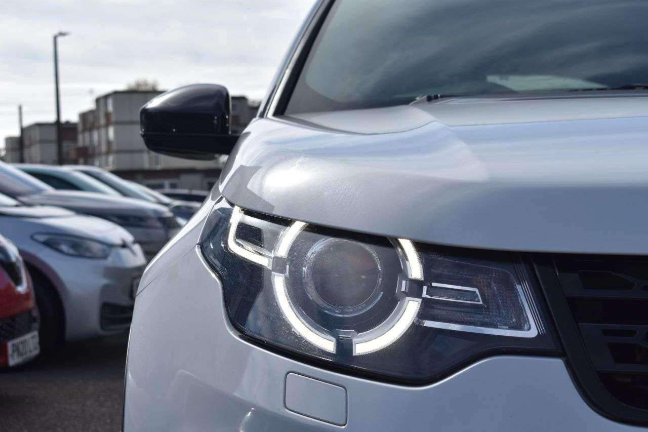 A 2016 LAND ROVER DISCOVERY SPORT 2.0 TD4 HSE SUV 5dr Diesel Auto 4WD Euro 6 | 1 PREVIOUS OWNER | 2 KEYS | LO A 2016 LAND ROVER DISCOVERY SPORT 2.0 TD4 HSE SUV 5dr Diesel Auto 4WD Euro 6 | 1 PREVIOUS OWNER | 2 KEYS | LO