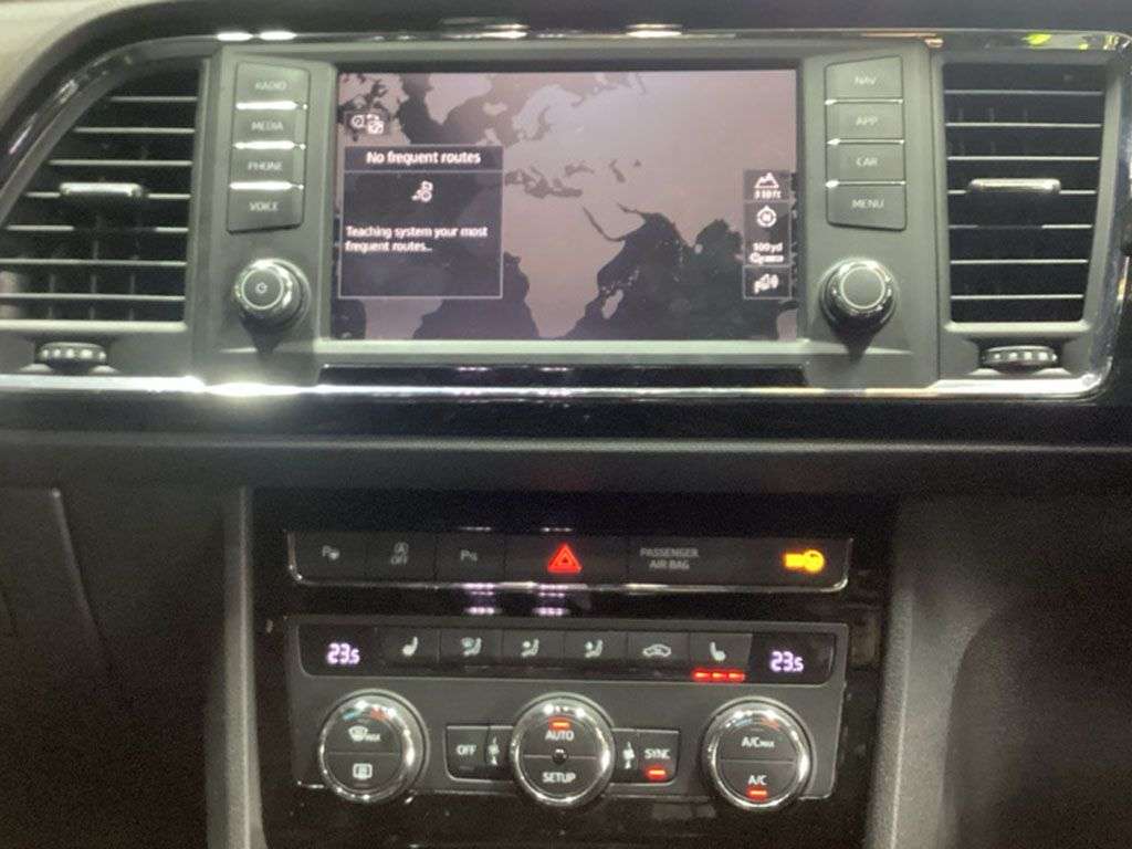 A 2019 SEAT ATECA 1.5 TSI EVO FR Sport SUV 5dr Petrol Manual Euro 6 (s/s) (150 ps) MAIN DEALE A 2019 SEAT ATECA 1.5 TSI EVO FR Sport SUV 5dr Petrol Manual Euro 6 (s/s) (150 ps) MAIN DEALE