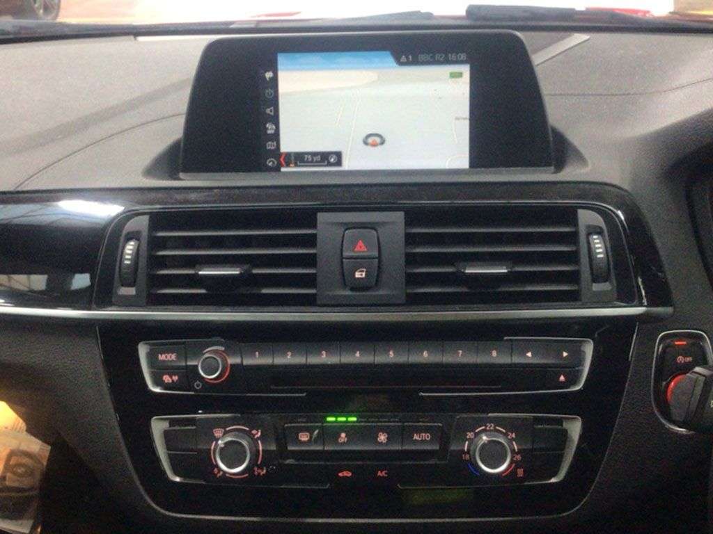 A 2017 BMW 2 SERIES 1.5 218i M Sport Coupe 2dr Petrol Manual Euro 6 (s/s) (136 ps) H&K SOUND SY A 2017 BMW 2 SERIES 1.5 218i M Sport Coupe 2dr Petrol Manual Euro 6 (s/s) (136 ps) H&K SOUND SY