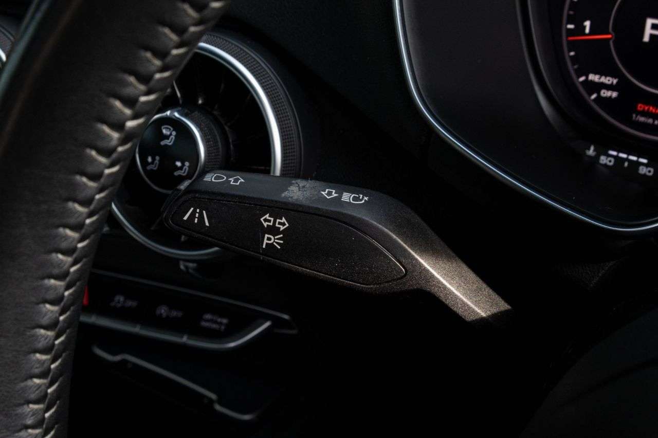 2015 AUDI TT 2015 AUDI TT