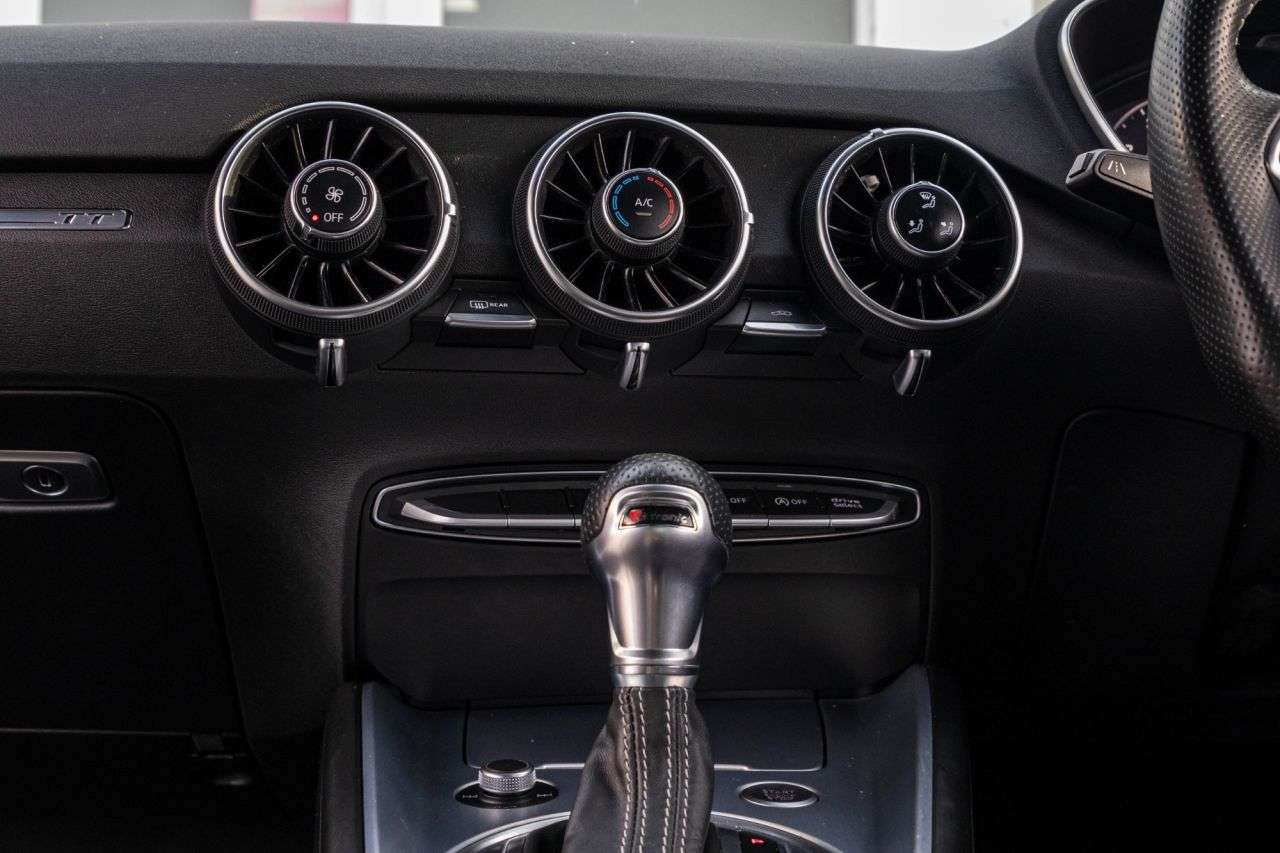 2015 AUDI TT 2015 AUDI TT