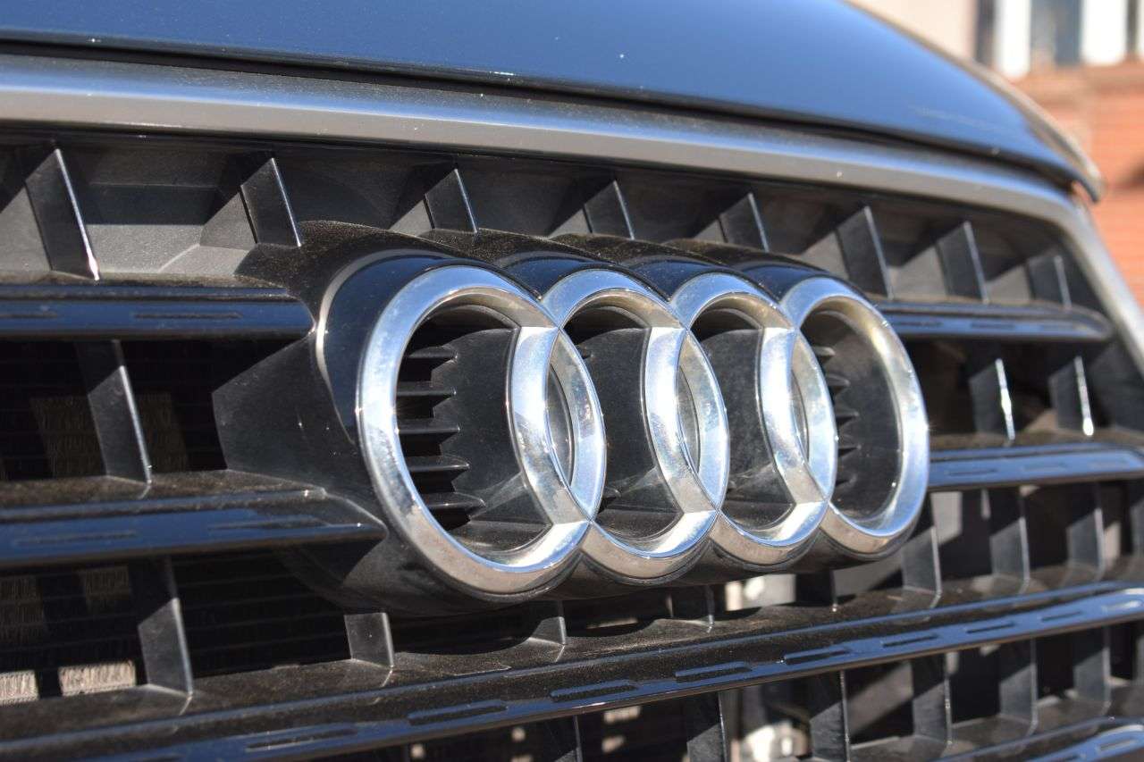 2016 AUDI Q3 2016 AUDI Q3