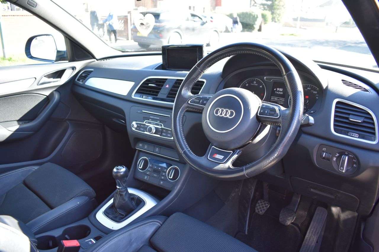 2016 AUDI Q3 2016 AUDI Q3