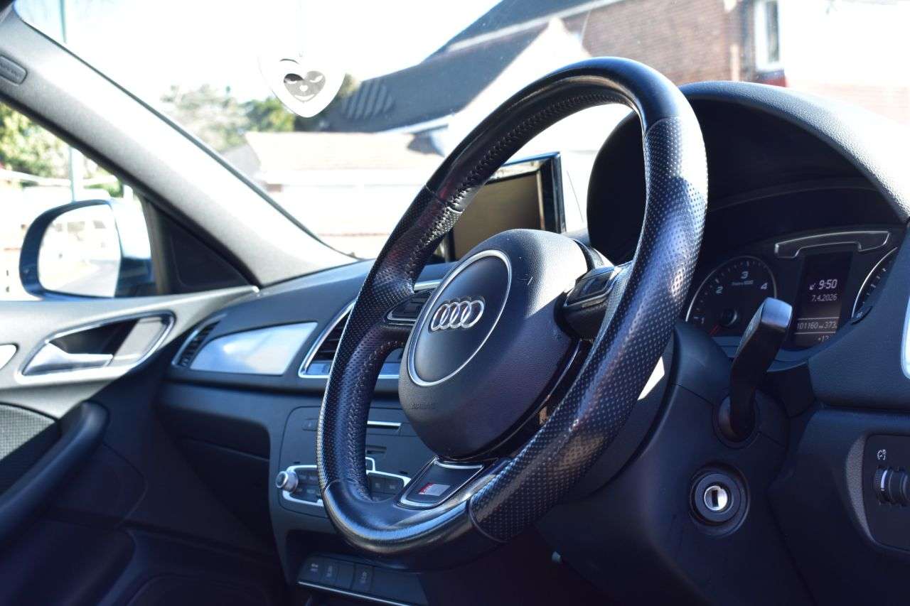 2016 AUDI Q3 2016 AUDI Q3