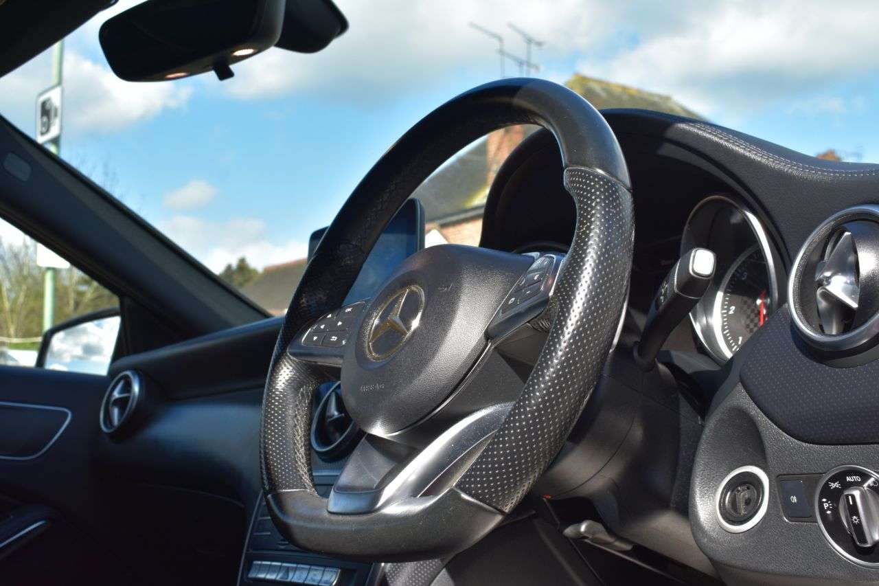 2017 MERCEDES-BENZ A-CLASS 2017 MERCEDES-BENZ A-CLASS