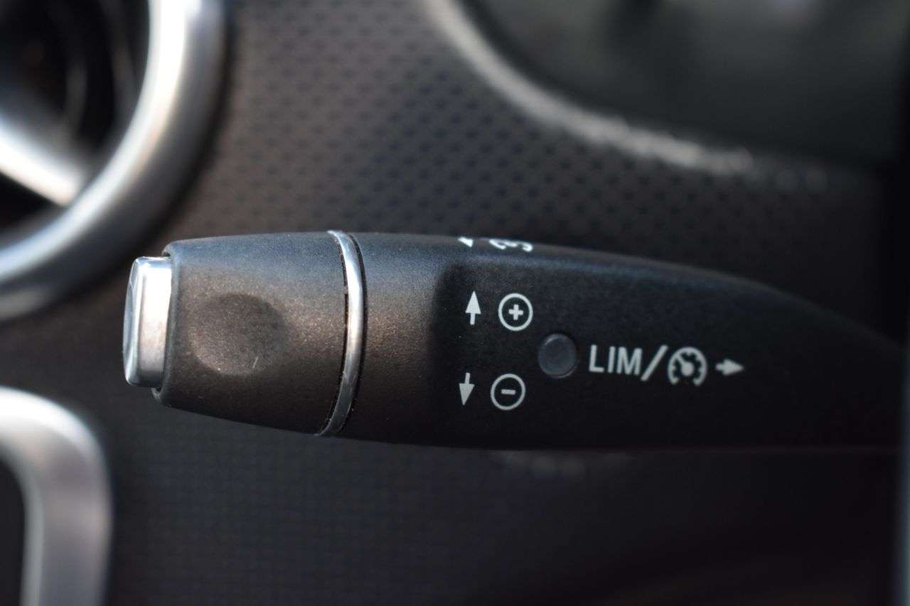 2017 MERCEDES-BENZ A-CLASS 2017 MERCEDES-BENZ A-CLASS