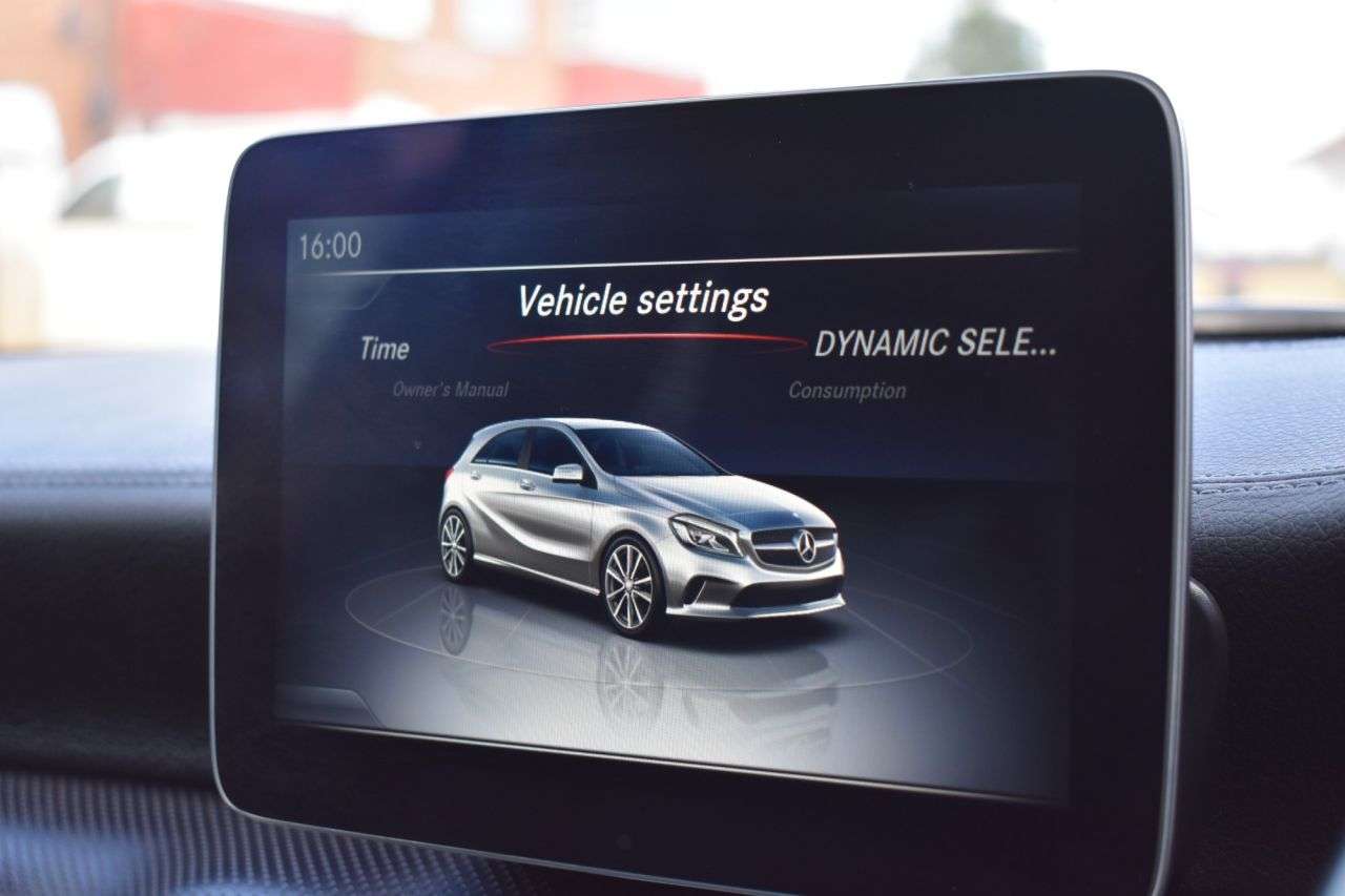 2017 MERCEDES-BENZ A-CLASS 2017 MERCEDES-BENZ A-CLASS