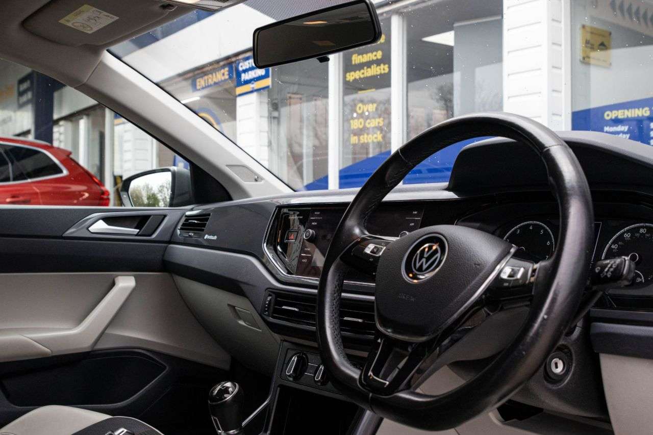 2021 VOLKSWAGEN POLO 2021 VOLKSWAGEN POLO