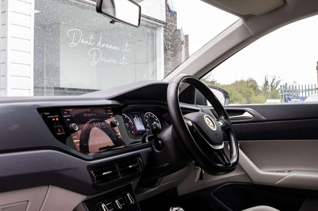 2021 VOLKSWAGEN POLO 2021 VOLKSWAGEN POLO