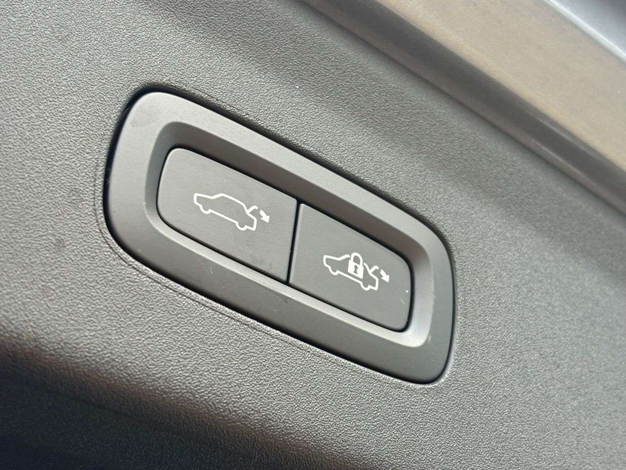 2022 POLESTAR POLESTAR 2 2022 POLESTAR POLESTAR 2