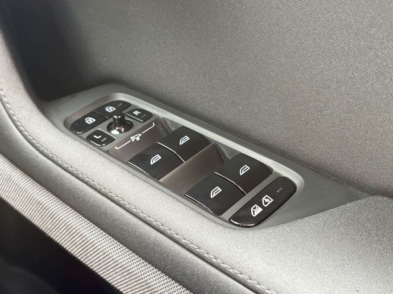 2022 POLESTAR POLESTAR 2 2022 POLESTAR POLESTAR 2