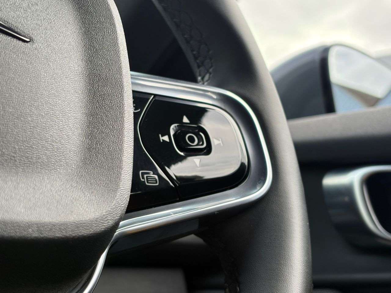 2022 POLESTAR POLESTAR 2 2022 POLESTAR POLESTAR 2