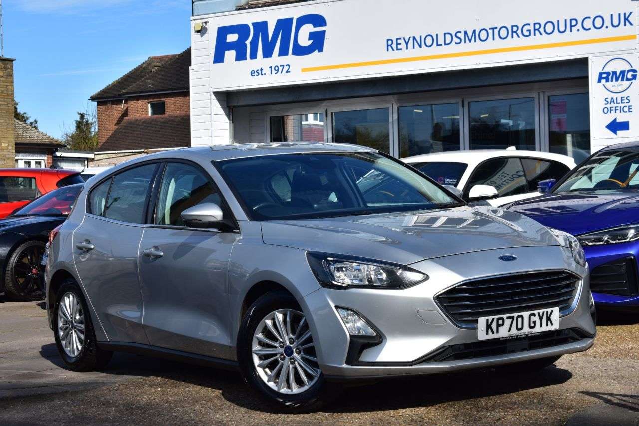 A 2020 FORD FOCUS 1.0T EcoBoost MHEV Titanium Edition Hatchback 5dr Petrol Manual Euro 6 (s/s A 2020 FORD FOCUS 1.0T EcoBoost MHEV Titanium Edition Hatchback 5dr Petrol Manual Euro 6 (s/s