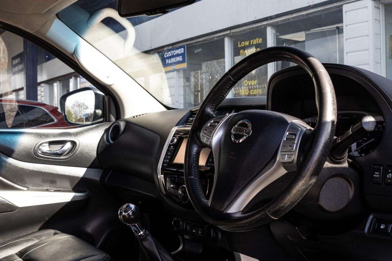 2017 NISSAN NAVARA 2017 NISSAN NAVARA