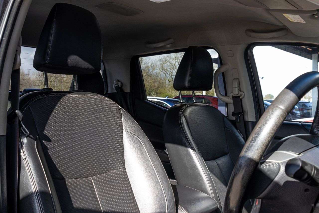 2017 NISSAN NAVARA 2017 NISSAN NAVARA