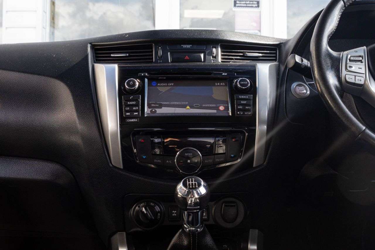 2017 NISSAN NAVARA 2017 NISSAN NAVARA
