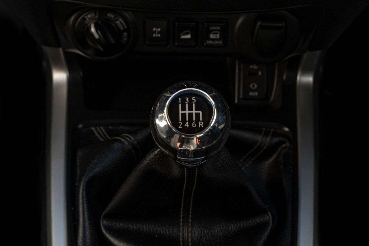 2017 NISSAN NAVARA 2017 NISSAN NAVARA