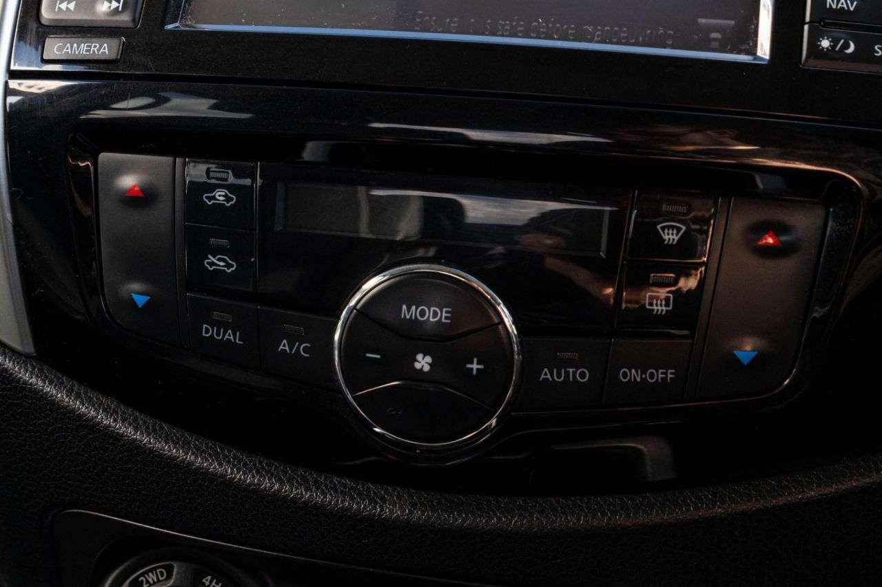 2017 NISSAN NAVARA 2017 NISSAN NAVARA