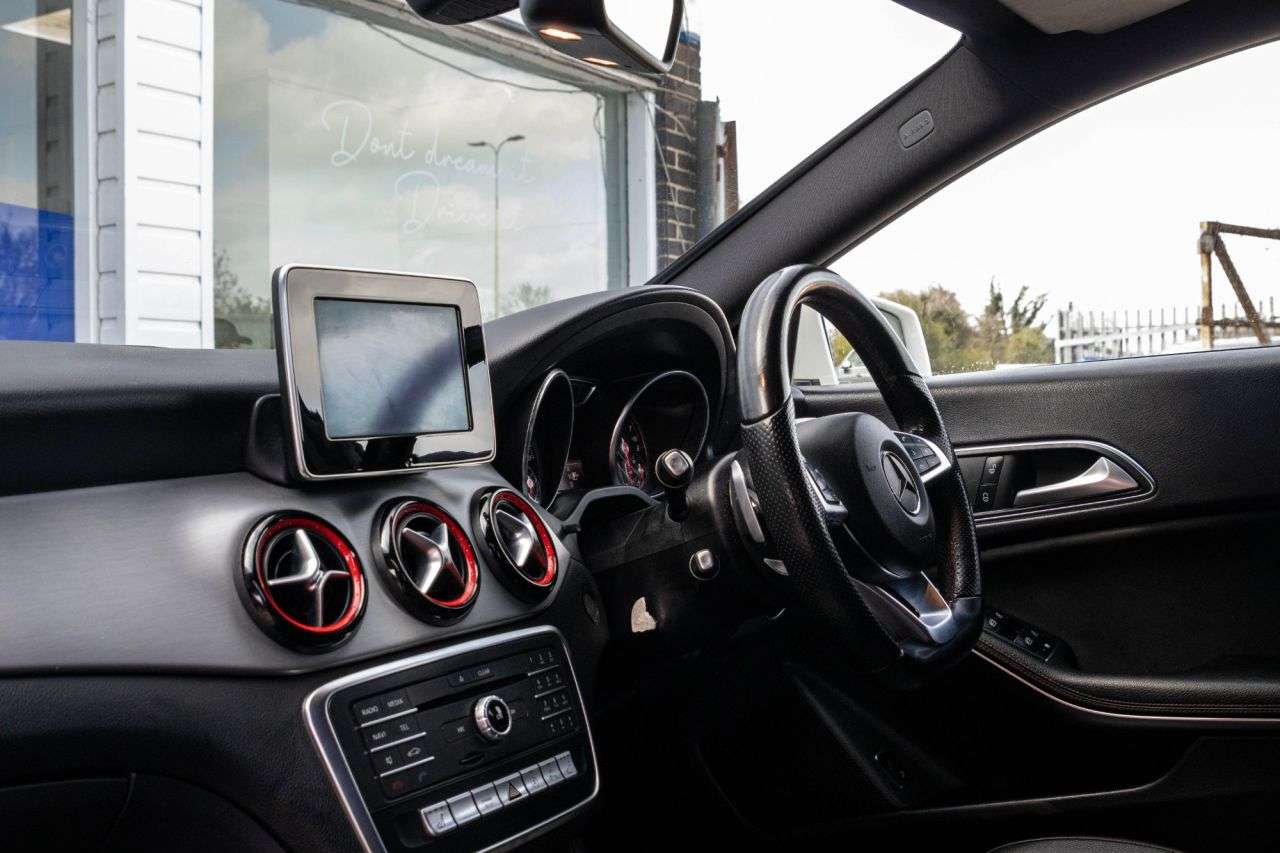 2017 MERCEDES CLA 2017 MERCEDES CLA