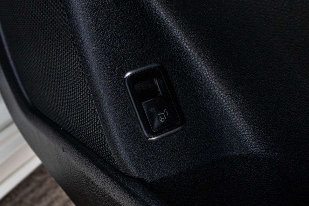 2017 MERCEDES CLA 2017 MERCEDES CLA