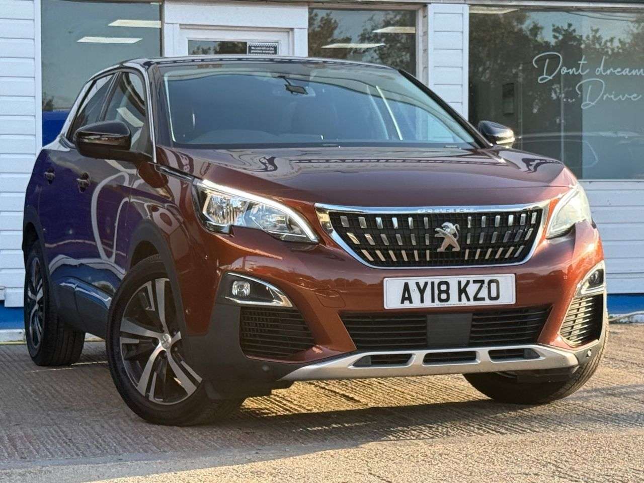 A 2018 PEUGEOT 3008 1.2 PureTech Allure SUV 5dr Petrol EAT Euro 6 (s/s) (130 ps) HALF LEATHER | A 2018 PEUGEOT 3008 1.2 PureTech Allure SUV 5dr Petrol EAT Euro 6 (s/s) (130 ps) HALF LEATHER |