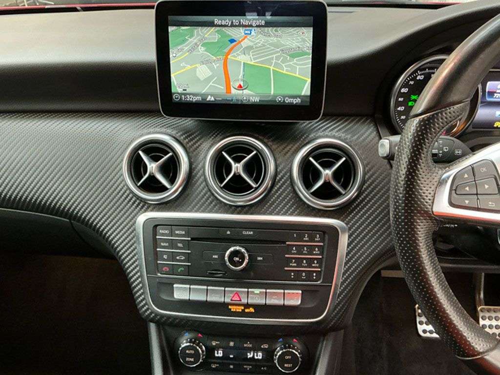 A 2017 MERCEDES-BENZ A-CLASS 2.1 A200d AMG Line (Premium) Hatchback 5dr Diesel Manual Euro 6 (s/s) (136 A 2017 MERCEDES-BENZ A-CLASS 2.1 A200d AMG Line (Premium) Hatchback 5dr Diesel Manual Euro 6 (s/s) (136