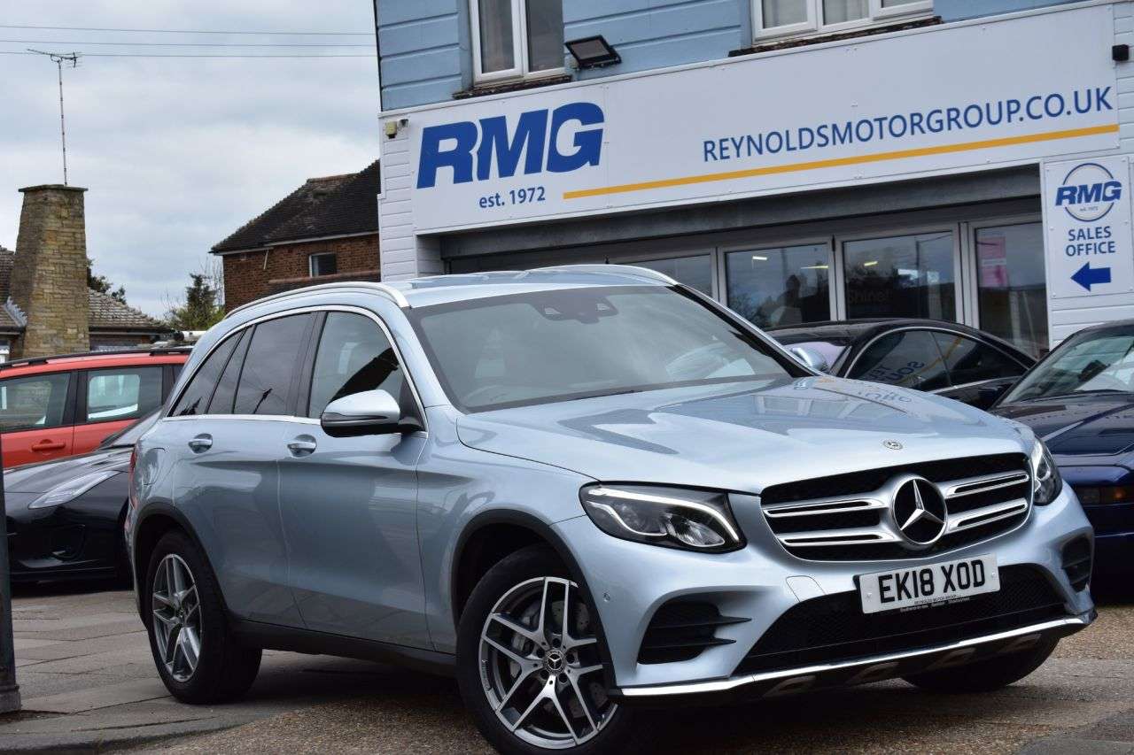 A 2018 MERCEDES-BENZ GLC 2.1 GLC220d AMG Line SUV 5dr Diesel G-Tronic 4MATIC Euro 6 | HEATED ELECTRI A 2018 MERCEDES-BENZ GLC 2.1 GLC220d AMG Line SUV 5dr Diesel G-Tronic 4MATIC Euro 6 | HEATED ELECTRI