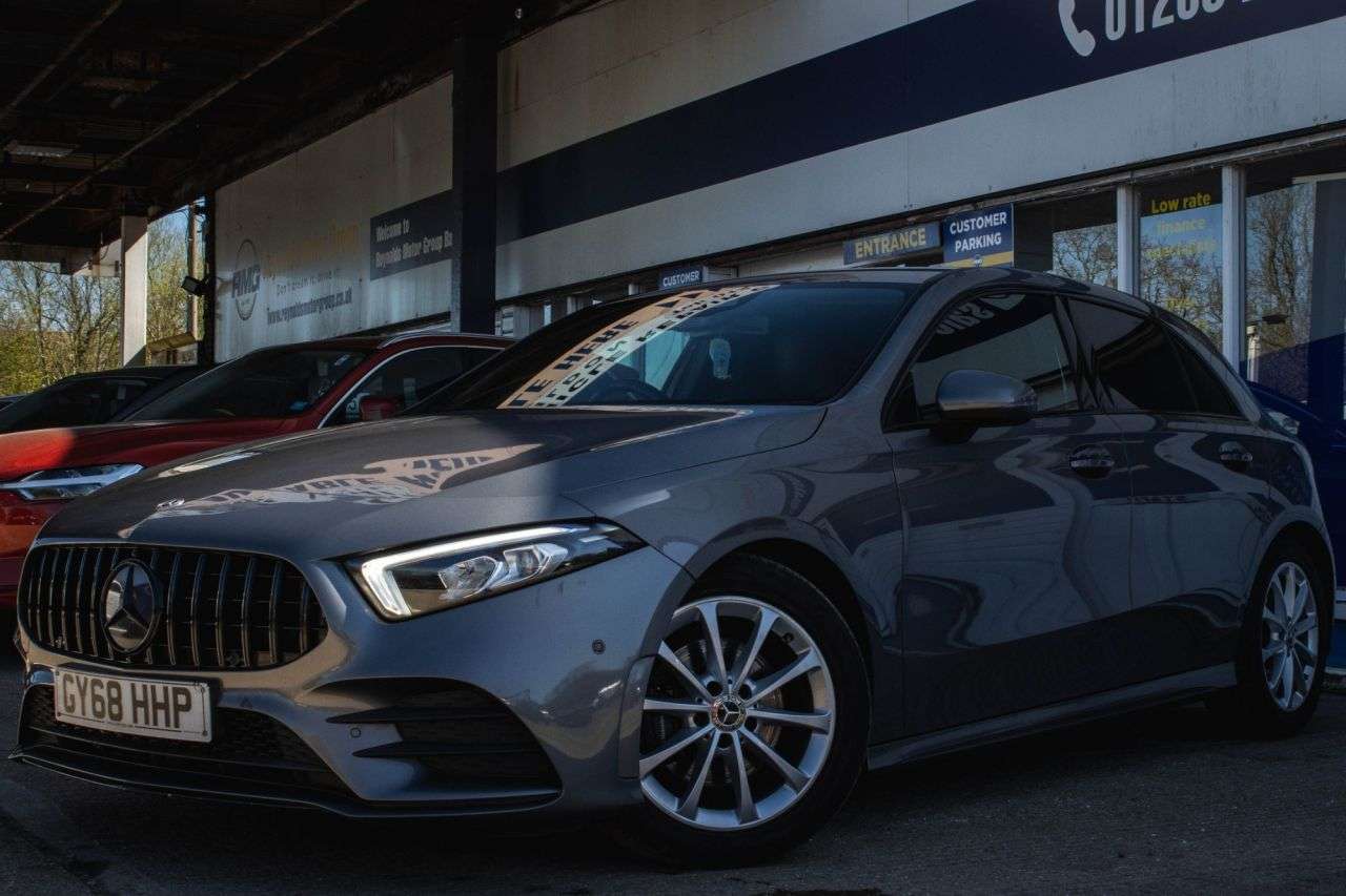 A 2018 MERCEDES-BENZ A-CLASS 1.3 A200 AMG Line (Premium) Hatchback 5dr Petrol 7G-DCT Euro 6 (s/s) (163 p A 2018 MERCEDES-BENZ A-CLASS 1.3 A200 AMG Line (Premium) Hatchback 5dr Petrol 7G-DCT Euro 6 (s/s) (163 p