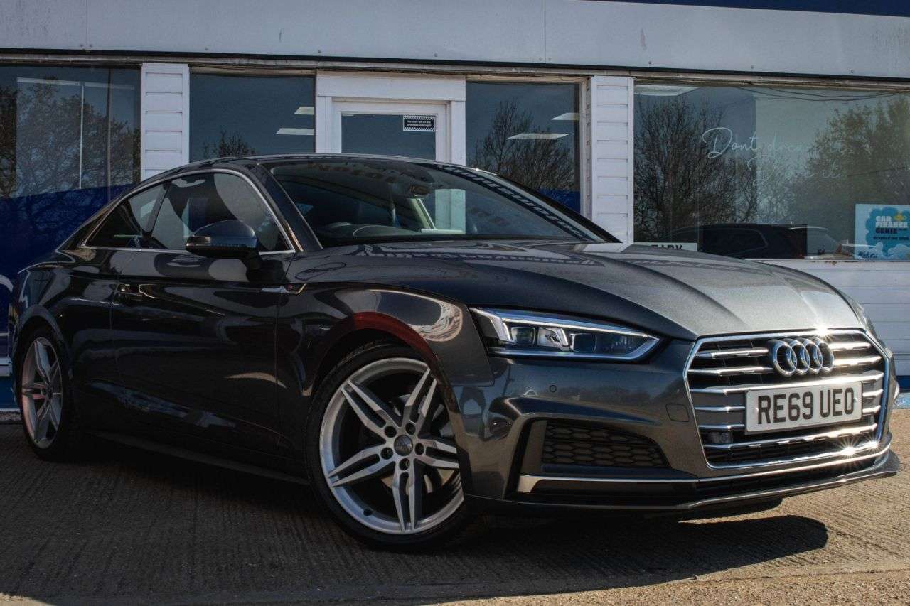 A 2019 AUDI A5 2.0 TFSI 40 S line Coupe 2dr Petrol S Tronic Euro 6 (s/s) (190 ps) A 2019 AUDI A5 2.0 TFSI 40 S line Coupe 2dr Petrol S Tronic Euro 6 (s/s) (190 ps)