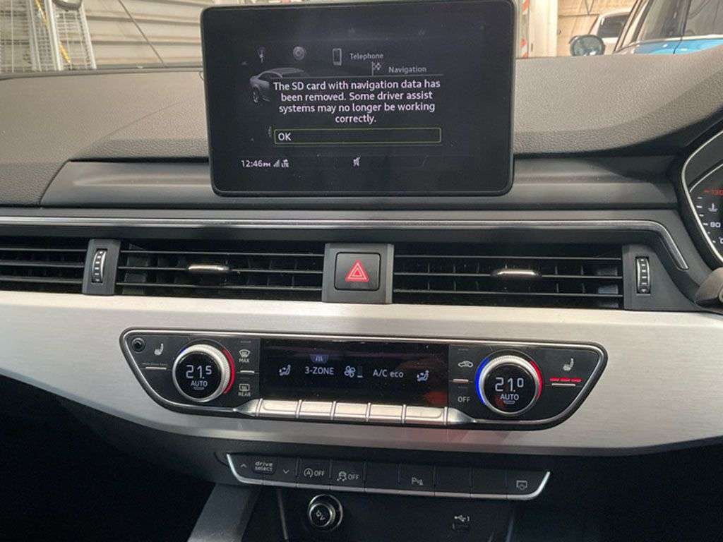 A 2018 AUDI A4 1.4 TFSI S line Saloon 4dr Petrol S Tronic Euro 6 (s/s) (150 ps) A 2018 AUDI A4 1.4 TFSI S line Saloon 4dr Petrol S Tronic Euro 6 (s/s) (150 ps)