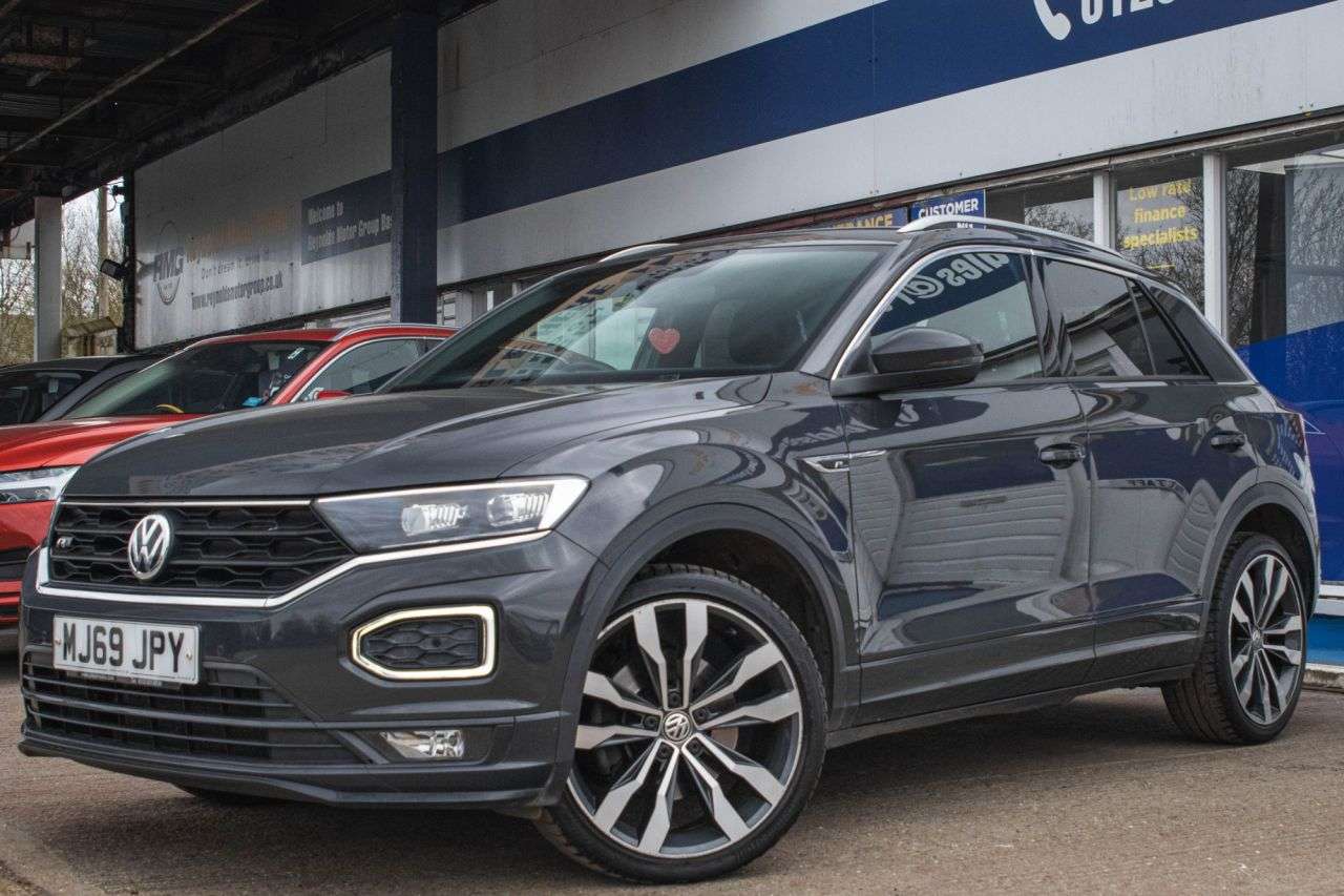 A 2019 VOLKSWAGEN T-ROC 1.5 TSI GPF EVO R-Line SUV 5dr Petrol DSG Euro 6 (s/s) (150 ps) A 2019 VOLKSWAGEN T-ROC 1.5 TSI GPF EVO R-Line SUV 5dr Petrol DSG Euro 6 (s/s) (150 ps)