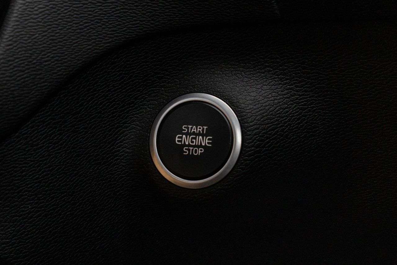 2021 VOLVO XC40 2021 VOLVO XC40