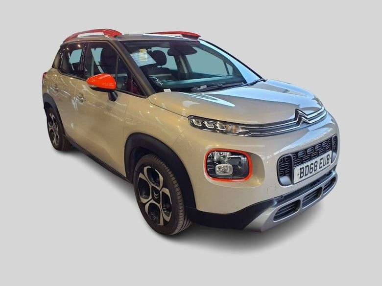 A 2018 CITROEN C3 AIRCROSS 1.5 BlueHDi Flair SUV 5dr Diesel Manual Euro 6 | ONE PREVIOUS OWNER | 2 KEY A 2018 CITROEN C3 AIRCROSS 1.5 BlueHDi Flair SUV 5dr Diesel Manual Euro 6 | ONE PREVIOUS OWNER | 2 KEY