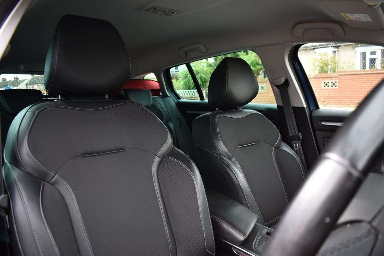 2021 RENAULT MEGANE 2021 RENAULT MEGANE