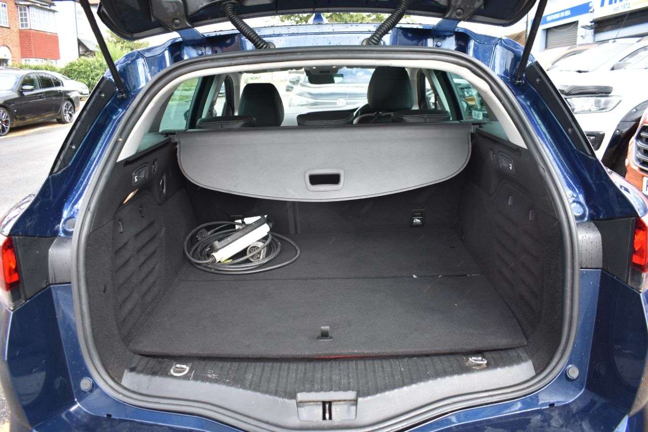 2021 RENAULT MEGANE 2021 RENAULT MEGANE