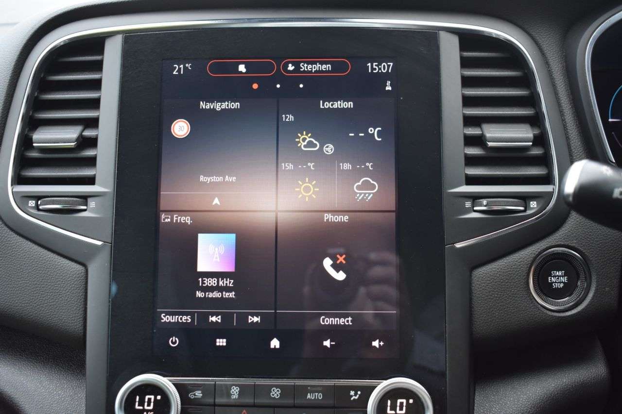 2021 RENAULT MEGANE 2021 RENAULT MEGANE
