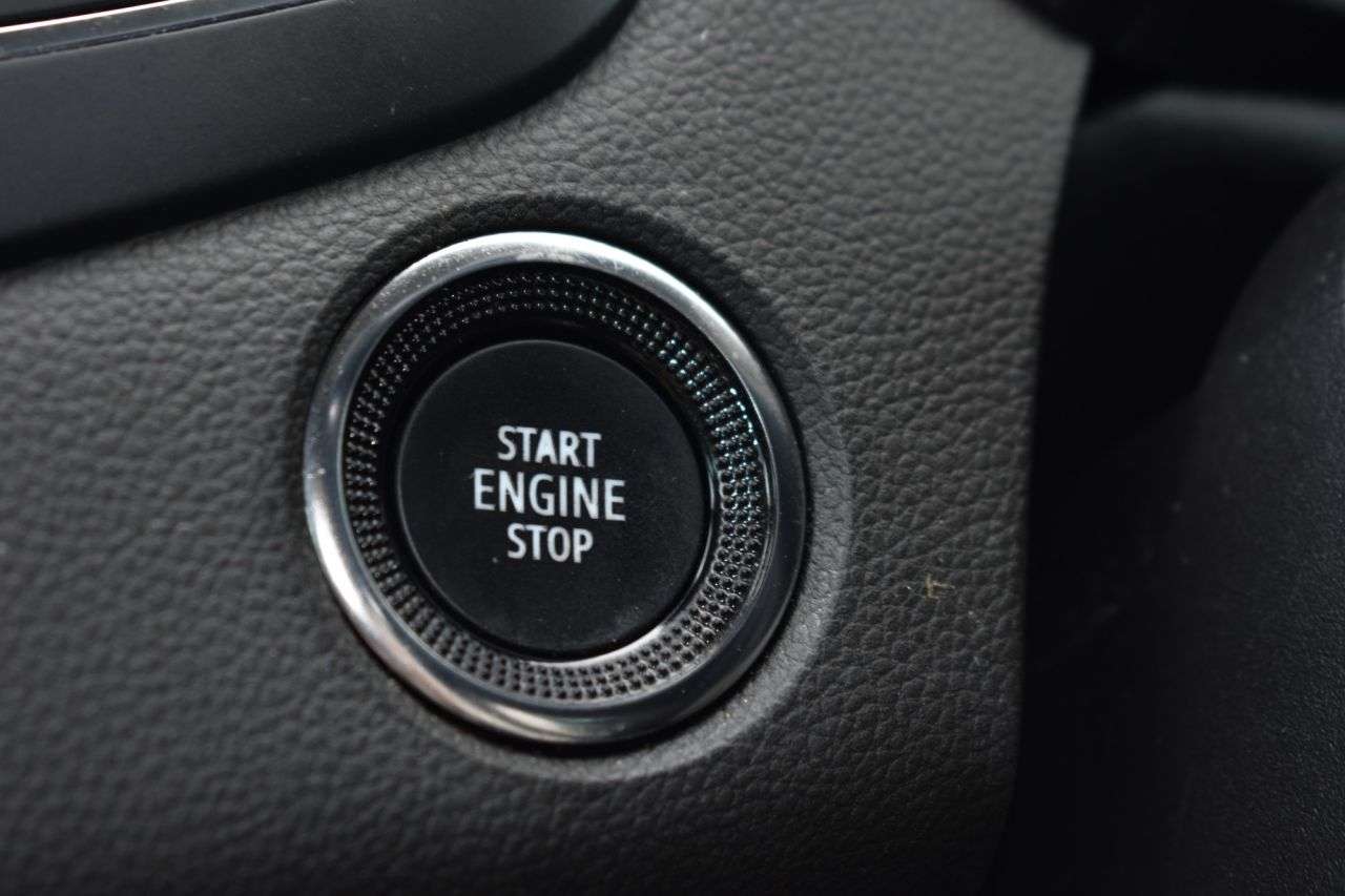2021 RENAULT MEGANE 2021 RENAULT MEGANE